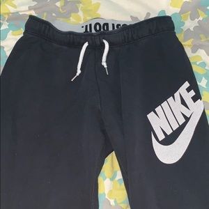 Nike joggers